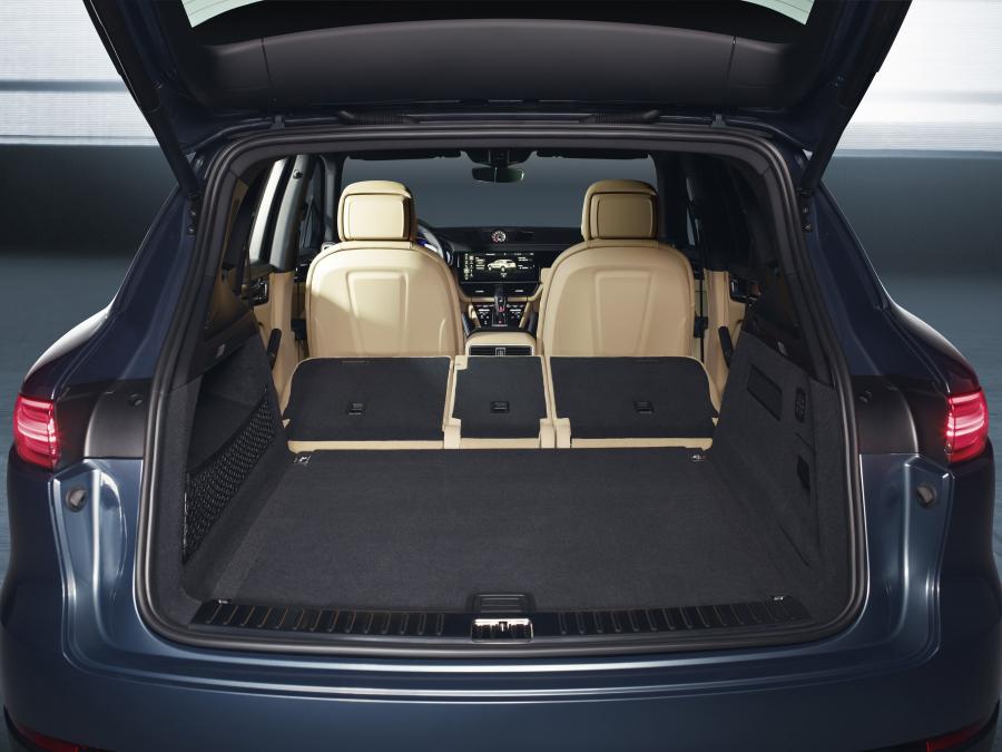 Багажник Porsche Cayenne 2017 года  (WW) (фото 35 из 41)